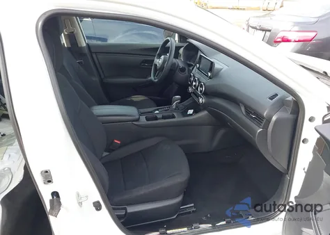 2024 Nissan Sentra S z USA, uszkodzony, nr VIN 3N1AB8BV8RY288734